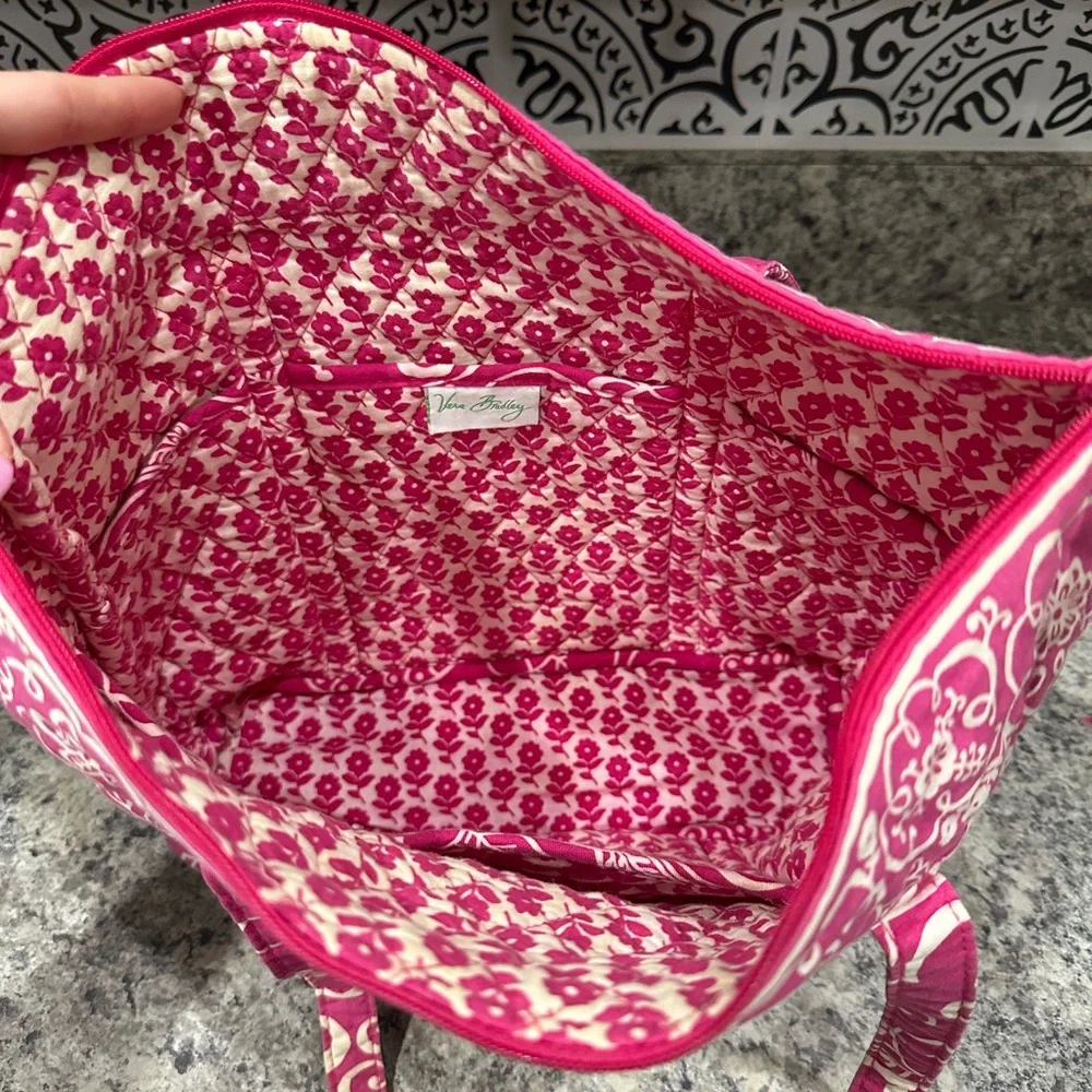 Vera Bradley Tote Bag Fabric Pink and White Floral Pattern - Picture 6 of 11
